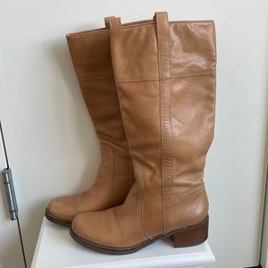 Boots lucky brand size 9